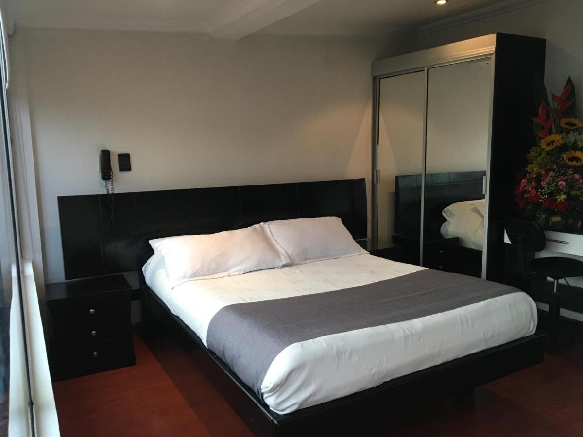 Hotel Ejecutivo Embajada ボゴタ エクステリア 写真